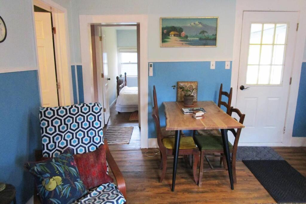 Boho-Chic Retreat - Unit 3 Apartamento Bloomington Exterior foto